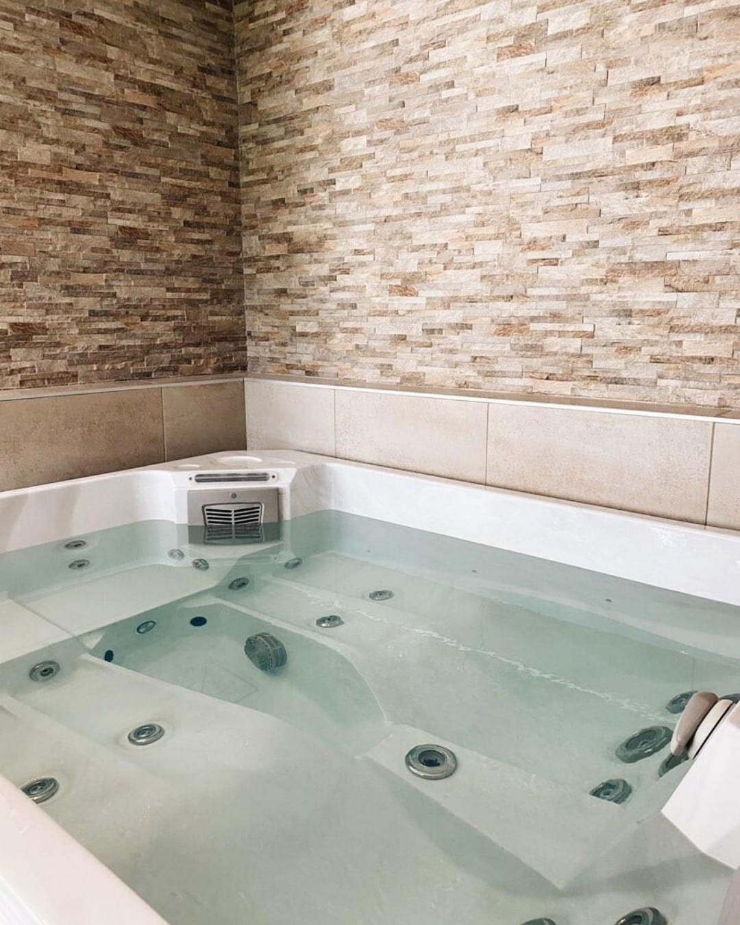 Le Spa Damona part en vacances… mais pas vous 1 - Ploneour Lanvern Pont Labbe